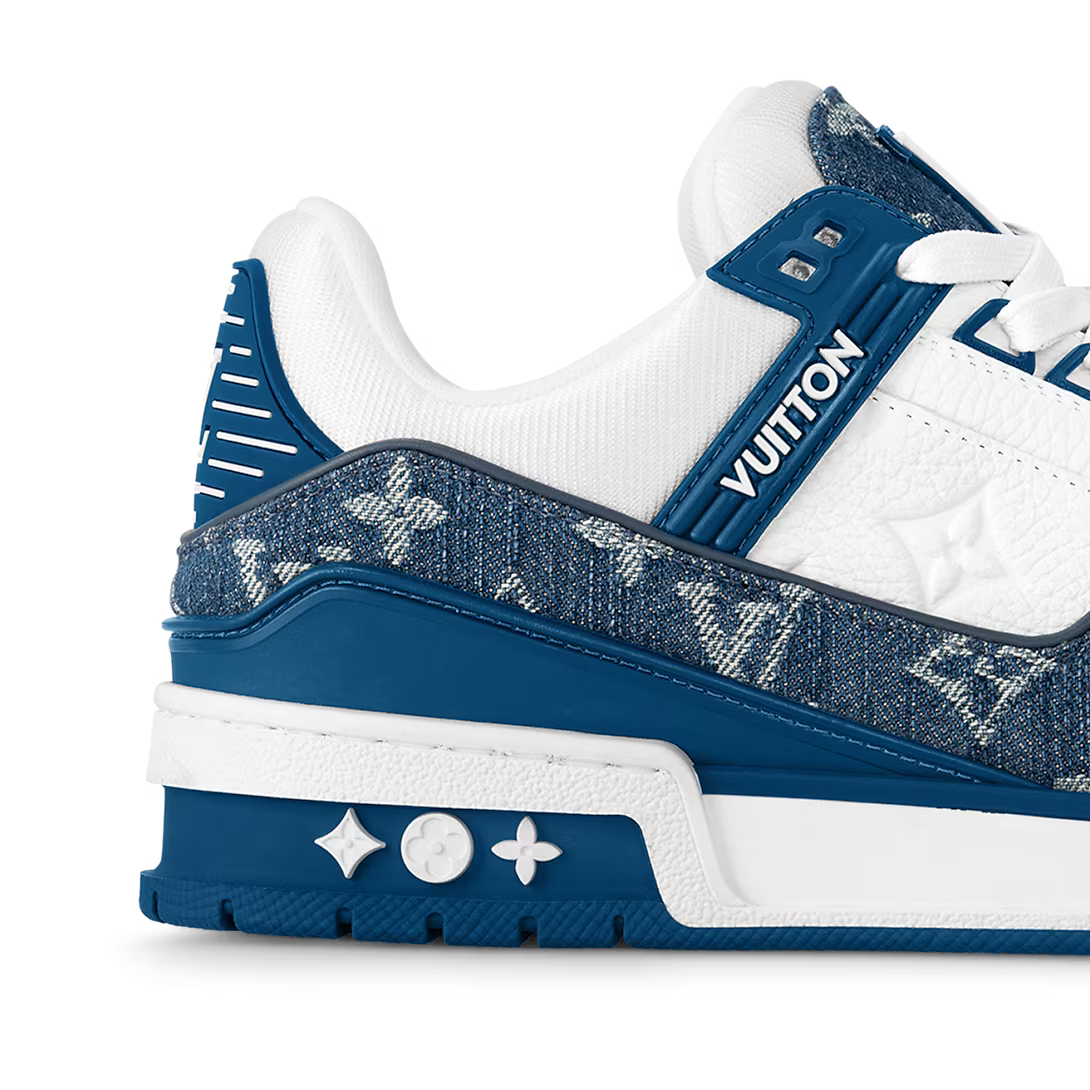 LV Trainer Bleu Clair